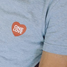 T-shirt bleu ciel "One Love"